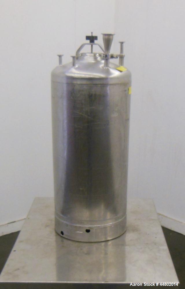 Used- 8 Gallon Stainless Steel Alloy Products Pressure Tank