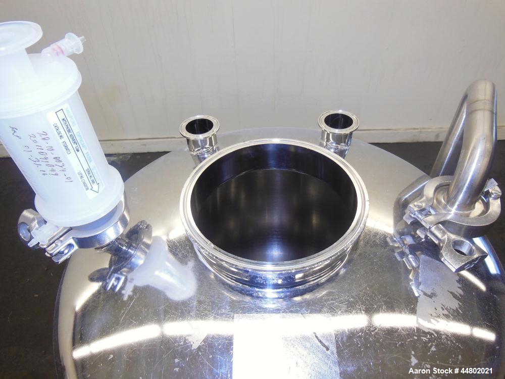 Used 39 Gallon Stainless Steel Alloy Products Pressure Tank