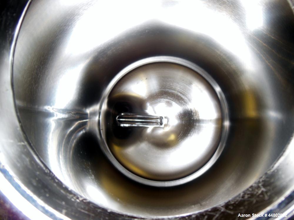 Used 39 Gallon Stainless Steel Alloy Products Pressure Tank