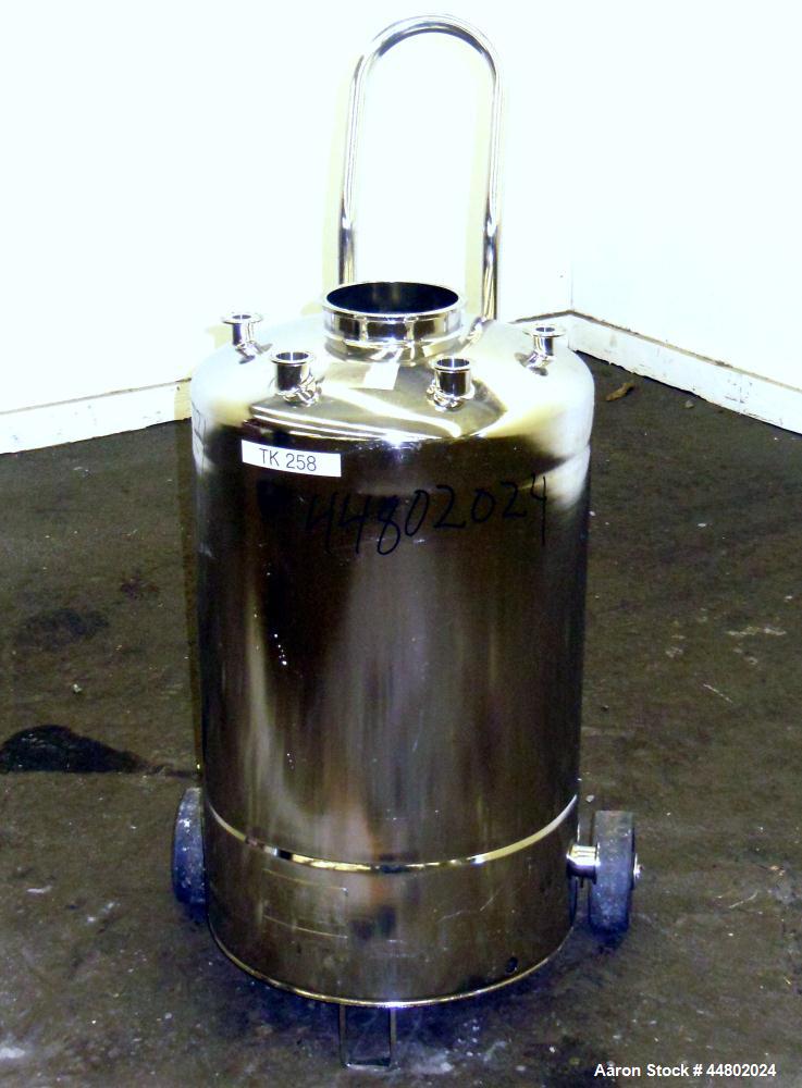 Used- 22 Gallon Stainless Steel Alloy Products Pressure Tank