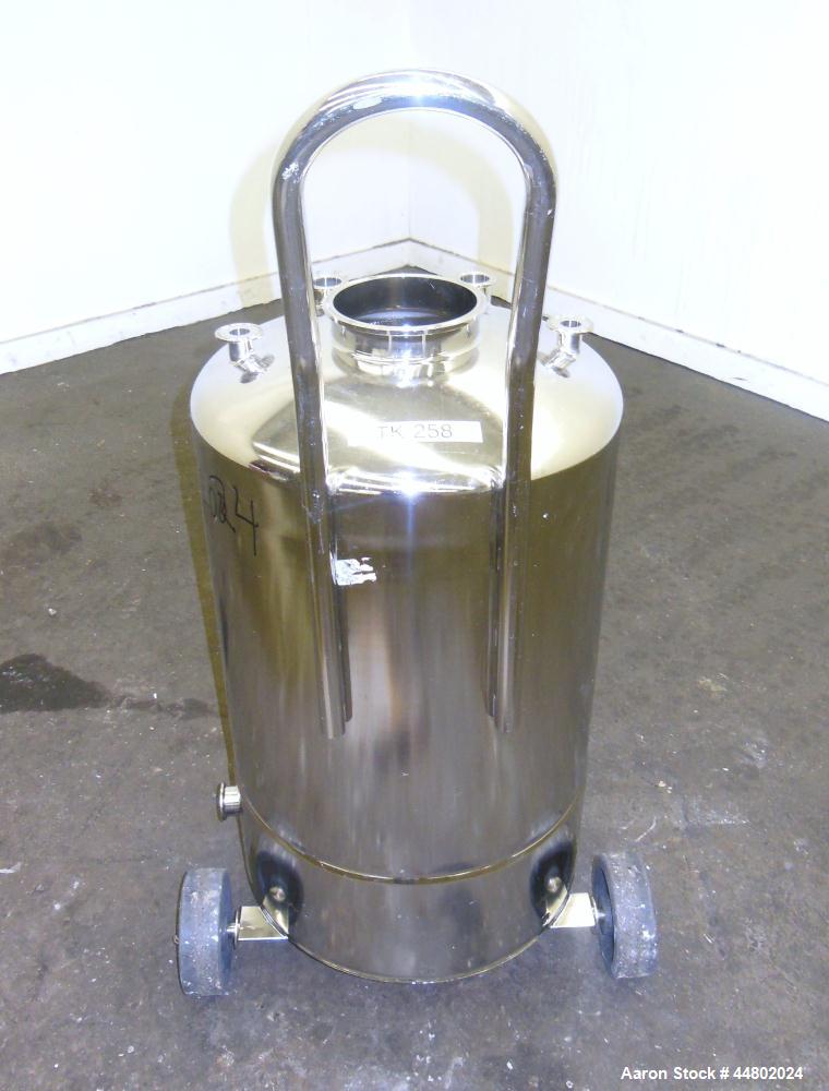 Used- 22 Gallon Stainless Steel Alloy Products Pressure Tank