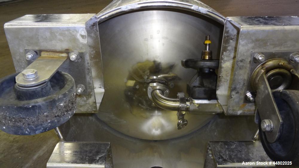 Used 70 Gallon Stainless Steel Alloy Products Pressure Tank