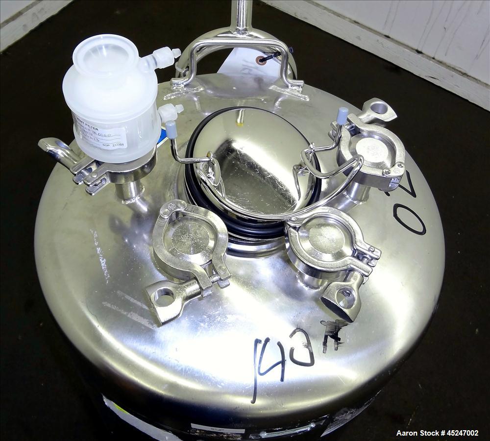 Used 36 Gallon Stainless Steel Alloy Products Pressure Tank