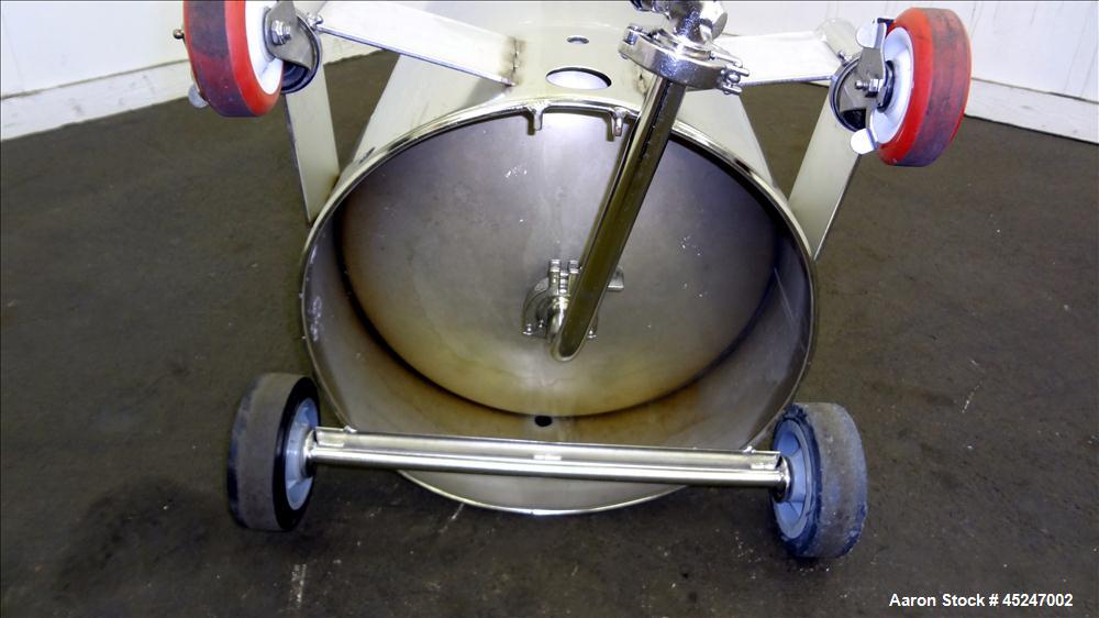 Used 36 Gallon Stainless Steel Alloy Products Pressure Tank