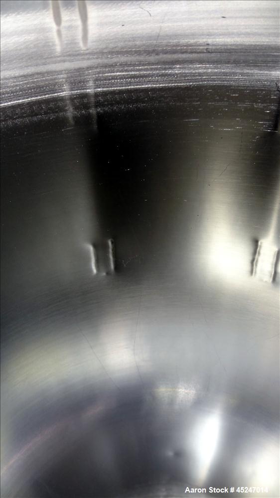 Used 36 Gallon Stainless Steel Alloy Products Pressure Tank