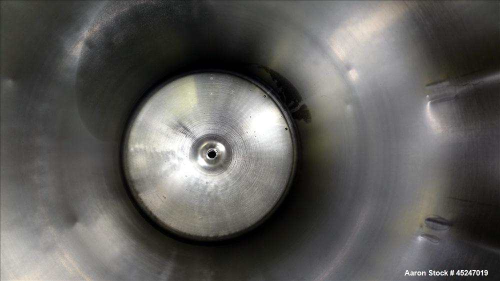 Used 36 Gallon Stainless Steel Alloy Products Pressure Tank