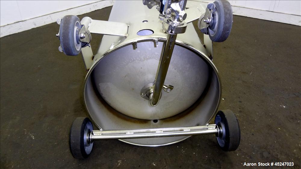 Used- 36 Gallon Stainless Steel Alloy Products Pressure Tank