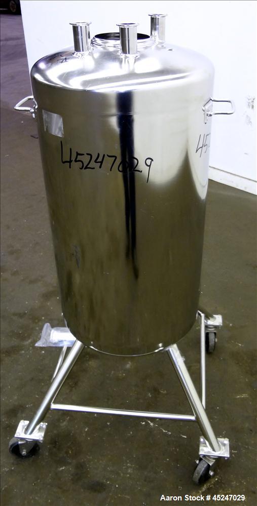 Used 36 Gallons Stainless Steel Alloy Products Pressure Tank