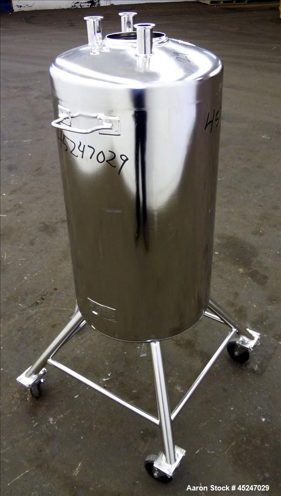 Used 36 Gallons Stainless Steel Alloy Products Pressure Tank