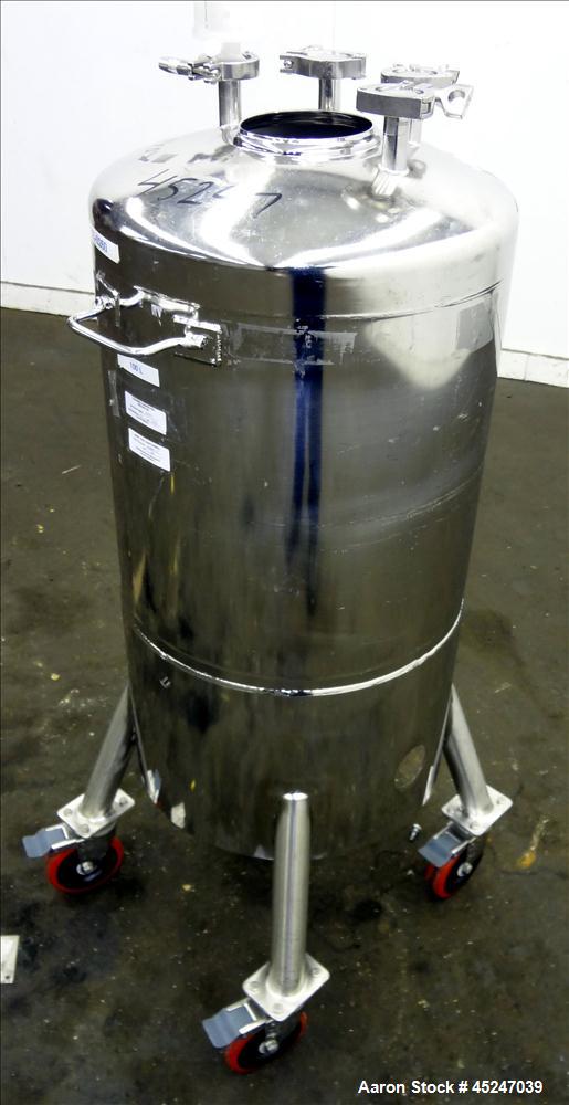 Used 26 Gallon Stainless Steel Alloy Products Pressure Tank