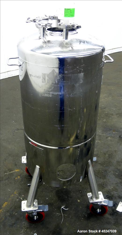 Used 26 Gallon Stainless Steel Alloy Products Pressure Tank