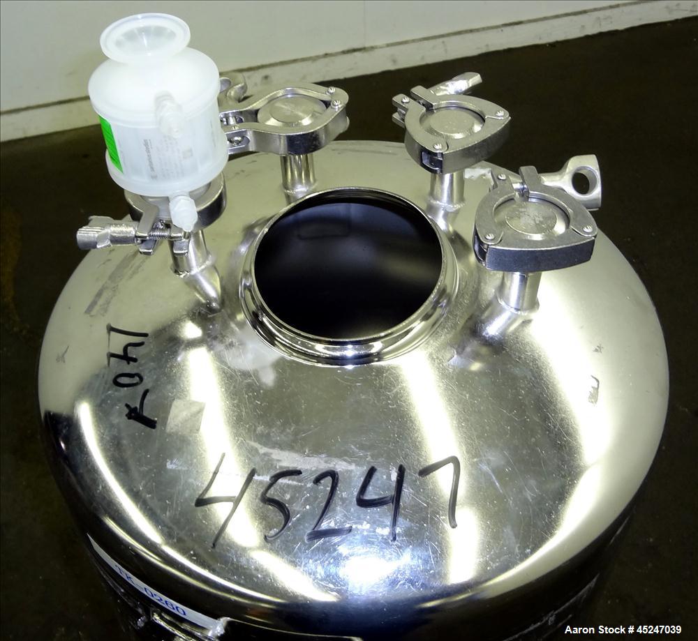 Used 26 Gallon Stainless Steel Alloy Products Pressure Tank
