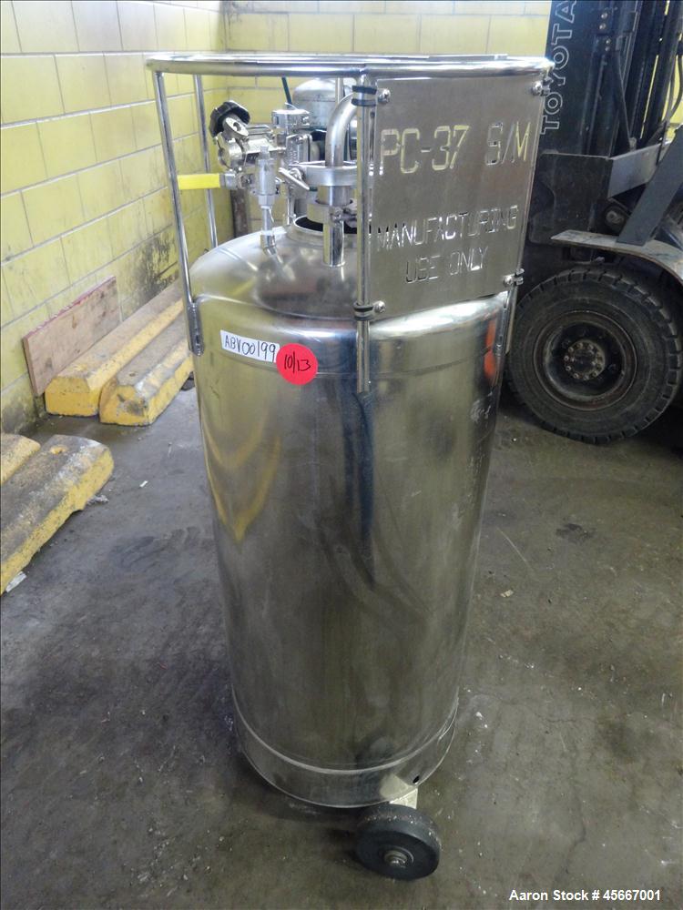 Used- Alloy Products Pressure Tank, 30 Gallons