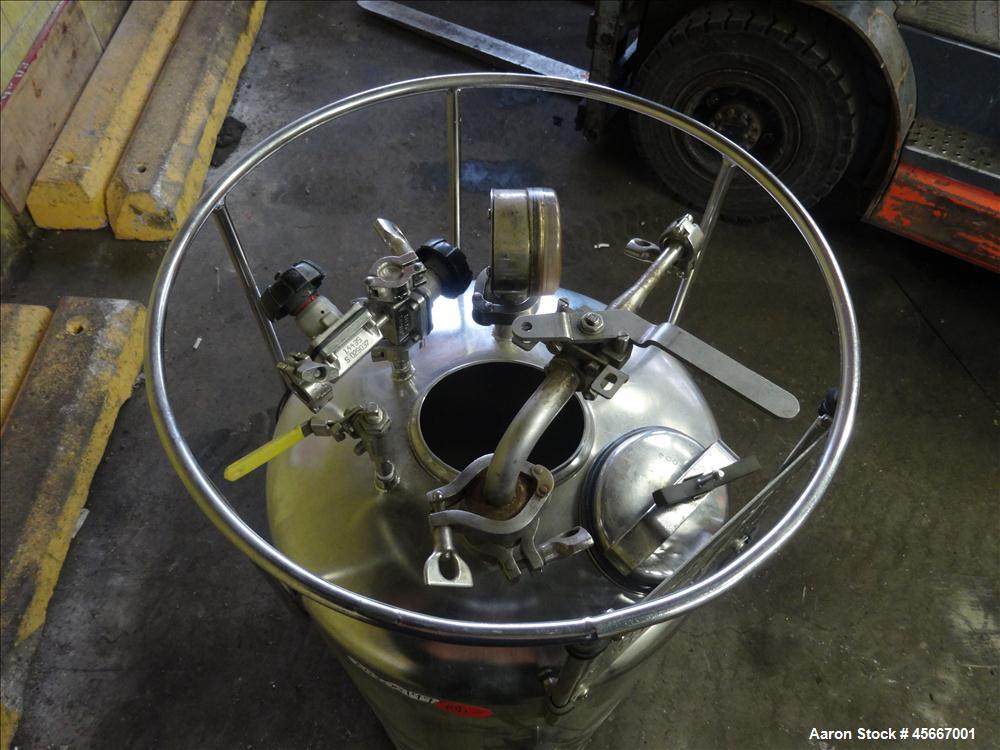 Used Alloy Products Pressure Tank, 30 Gallons