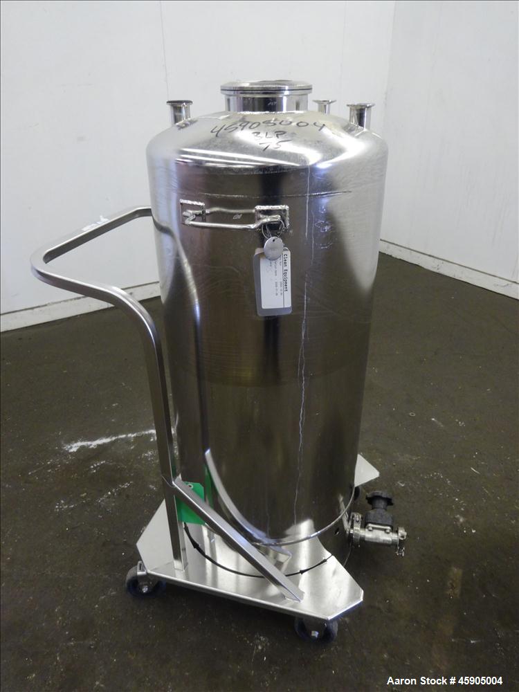 Used Alloy Products Pressure Tank, 30 Gallon, 316L Stainless Steel, Vertical. Approximate 18" diameter x 29" straight side, dished top and bottom. Internal rated 95 psi at -20 to 250 degrees F. Openi...