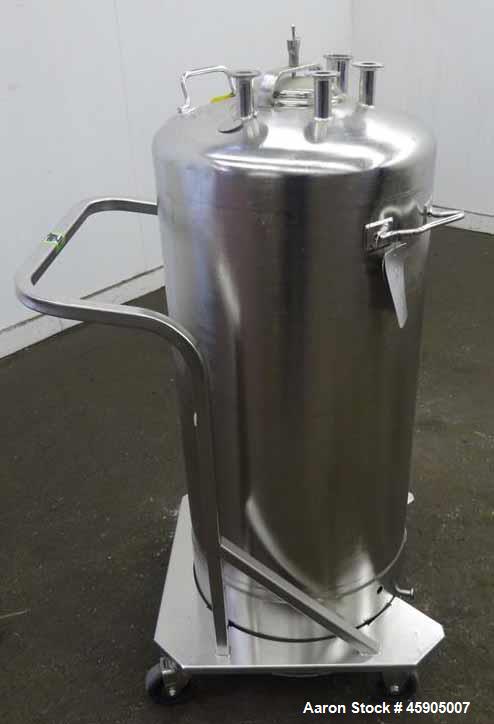 Used Alloy Products Pressure Tank, 30 Gallon