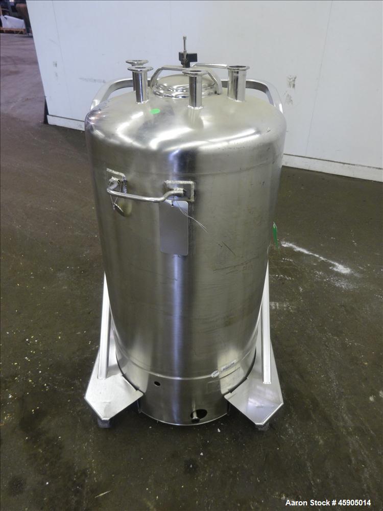 Used Alloy Products Pressure Tank, 25 Gallon