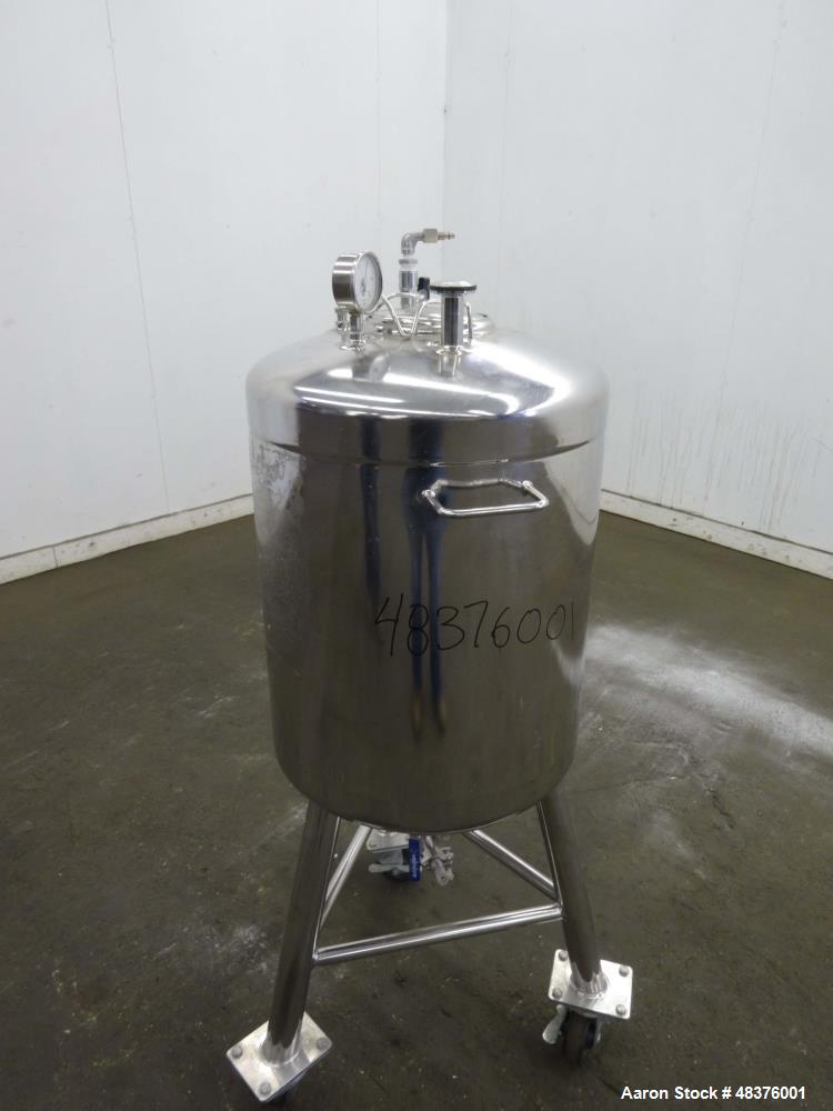 Used Alloy Products 25 Gallon Stainless Steel Pressure Tank