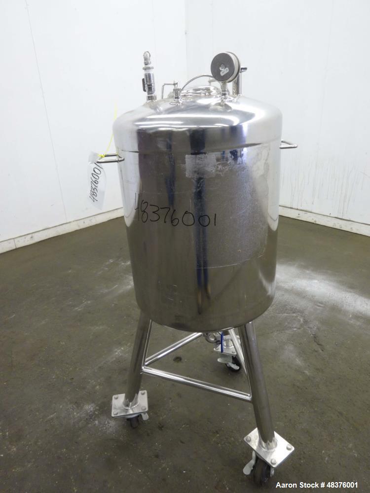 Used Alloy Products 25 Gallon Stainless Steel Pressure Tank