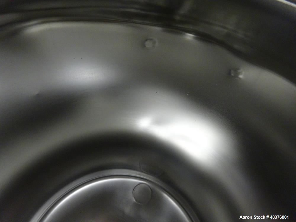 Used Alloy Products 25 Gallon Stainless Steel Pressure Tank