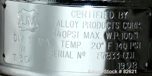 USED: Alloy Products pharmaceutical-hygienic portable pressure tank, 4 gallons, 304 stainless steel, vertical. 9" diameter x 12" straight side, dished top and bottom. Internal rated 140 psi at 100 de...