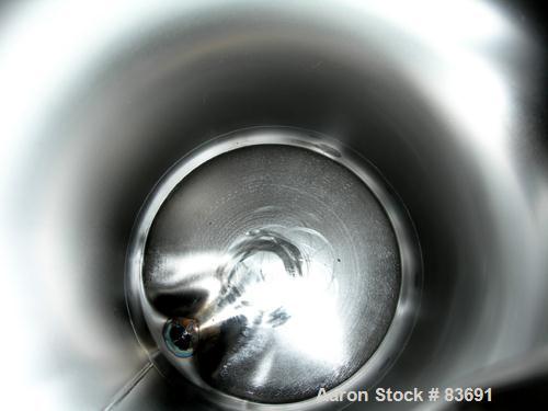 USED: Alloy Products Pressure Tank, 5 gallon, 316 stainless steel, vertical. 9" diameter x 18" straight side. Dished top and bottom. Internal rated 100 psi at 250 deg F. Openings: top (3) 1/4" tri cl...