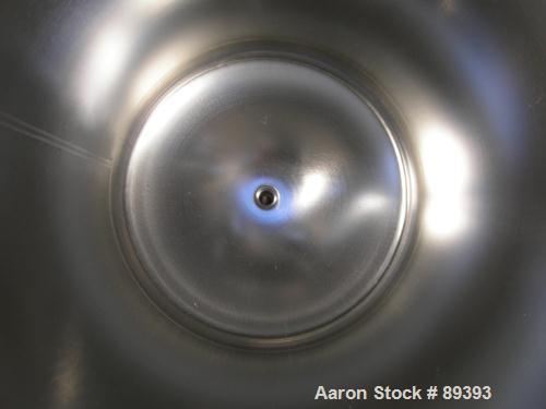 Used Alloy Products Pressure Tank, 13 Gallon, 316 Stainless Steel, Vertical. 12" diameter x 19" straight side. Dished top and bottom. Internal rated 45 psi at 350 deg F. Openings: top (3) 5/8" tri cl...