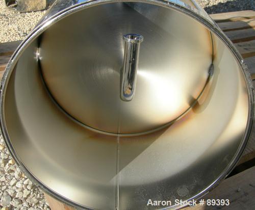 Used Alloy Products Pressure Tank, 13 Gallon, 316 Stainless Steel, Vertical. 12" diameter x 19" straight side. Dished top and bottom. Internal rated 45 psi at 350 deg F. Openings: top (3) 5/8" tri cl...