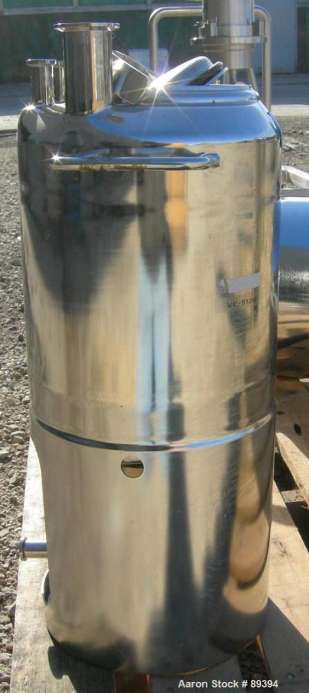 Used Alloy Products Pressure Tank, 5 Gallon, 316L Stainless Steel, Vertical. 9" diameter x 10" straight side. Dished top and bottom. Internal rated 45 psi at 350 deg F. Openings: top (3) 5/8" tri cla...