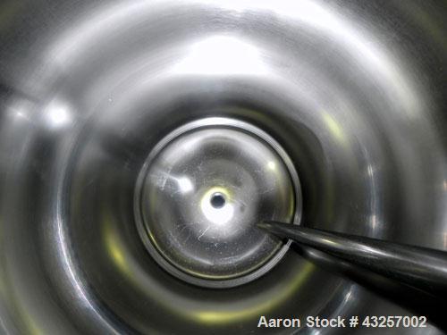 Used Alloy Products Pressure Tank, 36.99 Gallon (140 Liter), 316L Stainless Steel, Vertical.17.74’’ Diameter x 29" straight side. Dished top and bottom. Internal rated FV to 85 psi at -20 to 350 degr...