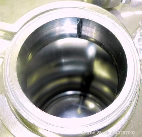Used Alloy Products Pressure Tank, 36.99 Gallon (140 Liter), 316L Stainless Steel, Vertical. 17.74’’ Diameter x 29" straight side. Dished top and bottom. Internal rated FV to 85 psi at -20 to 350 deg...