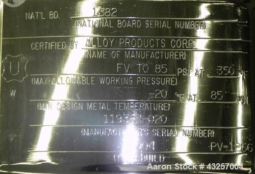 Used Alloy Products Pressure Tank, 36.99 Gallon (140 Liter), 316L Stainless Steel, Vertical. 17.74’’ Diameter x 29" straight side. Dished top and bottom. Internal rated FV to 85 psi at -20 to 350 deg...