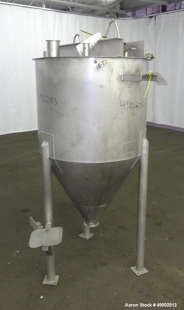 Used Apache Stainless Equipment Tank, 60 Gallon, 304 Stainless Steel, Vertical.