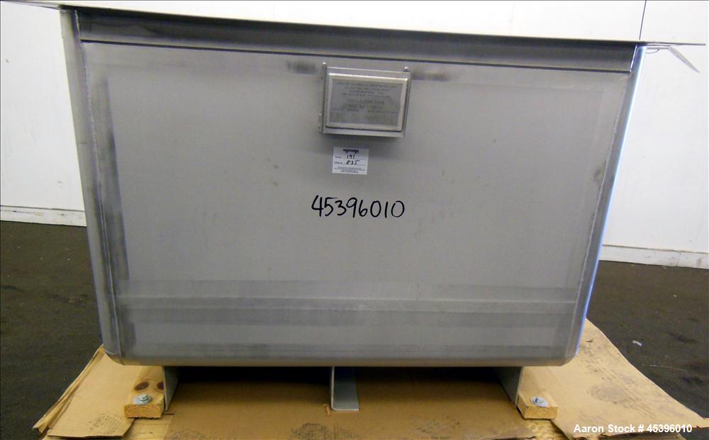 201 Gallon Stainless Steel Apache Stainless Equipment Square Gravity Filter Tank