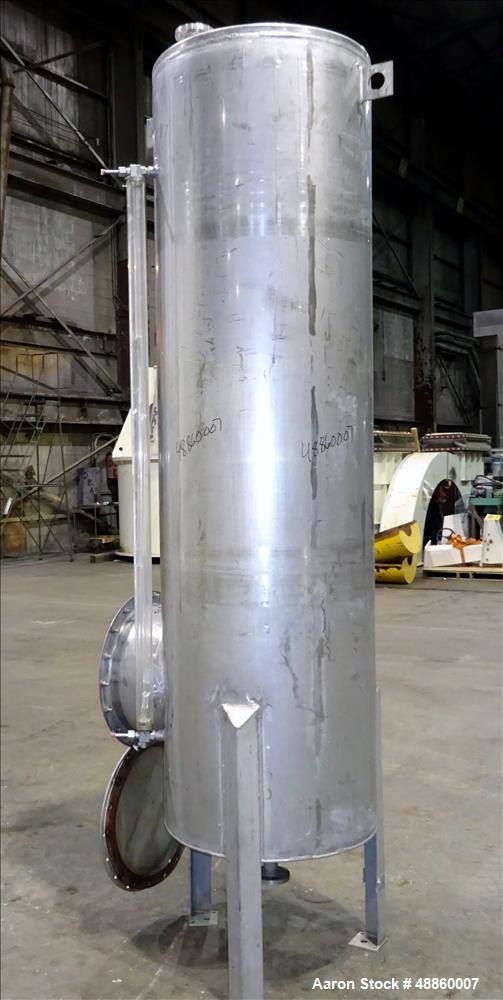 Used Bendel Tank, Approximate 250 Gallon, 304L Stainless Steel, Vertical.