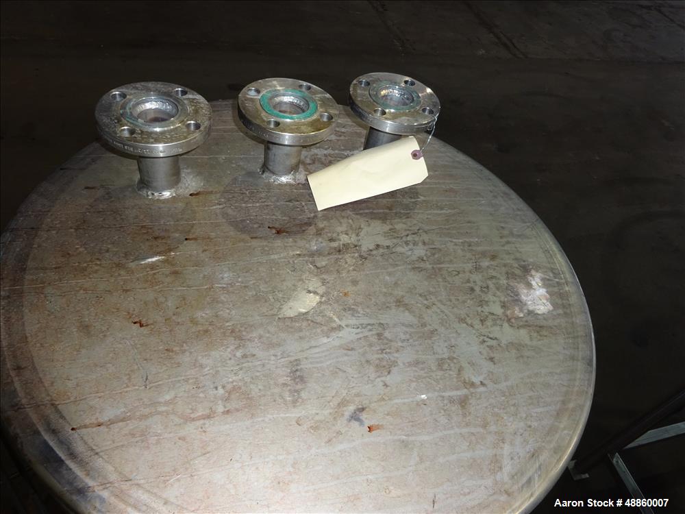 Used Bendel Tank, Approximate 250 Gallon, 304L Stainless Steel, Vertical.