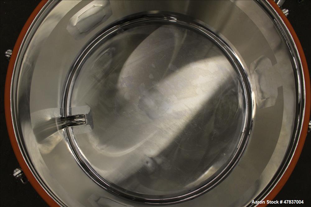 Used Bulling Metal Works Tank, 40 Gallon, 316L Stainless Steel, Vertical. 28" Diameter x 15" straight side, flat clamp on top, sloped bottom. Openings top (4) 1-1/2", (3) 2-1/4". 1-1/2" Off center bo...