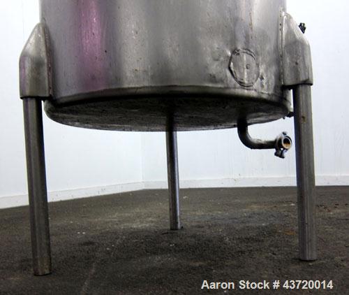 Used Chem-Tek Tank, 140 Gallon, 304 Stainless Steel, Vertical.  30” Diameter x 47-1/2” straight side.  Open top with a 1 piece cover, sloped bottom.  1-1/2” Off center bottom outlet.  Mounted on 3 st...