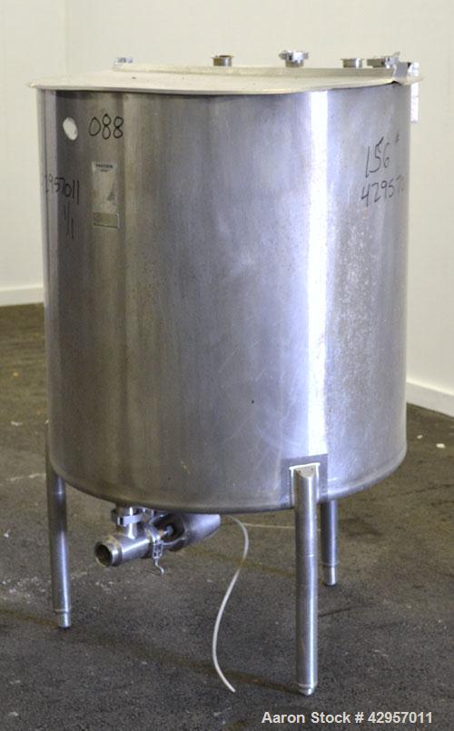 Used Cherry-Burrell Tank, 160 Gallon, 304 Stainless Steel, Vertical. 36’’ Diameter x 37’’ straight side. Open top with a 2 piece cover, sloped bottom. Provision for a clamp on agitator. 2’’ Tri-clamp...