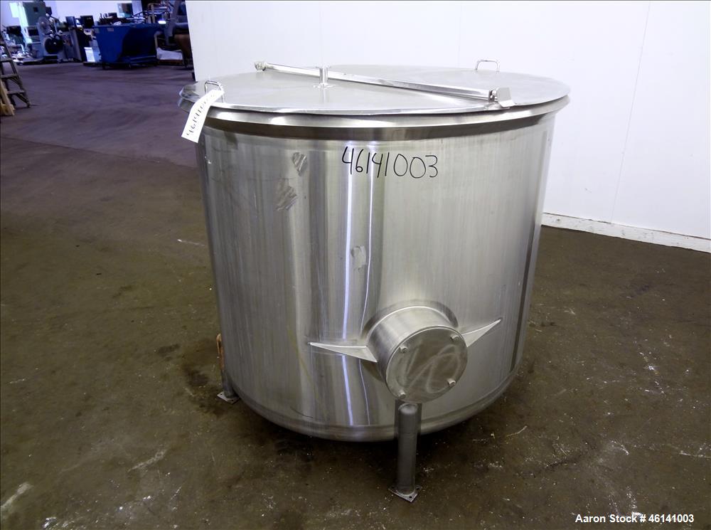 Used Cherry Burrel Tank, Approximately 300 Gallon, 304 Stainless Steel, Vertical. 48" Diameter x 40" straight side. Flat top, sloped bottom. (2) Half hinged top covers. 2" Tri clamp side bottom outle...