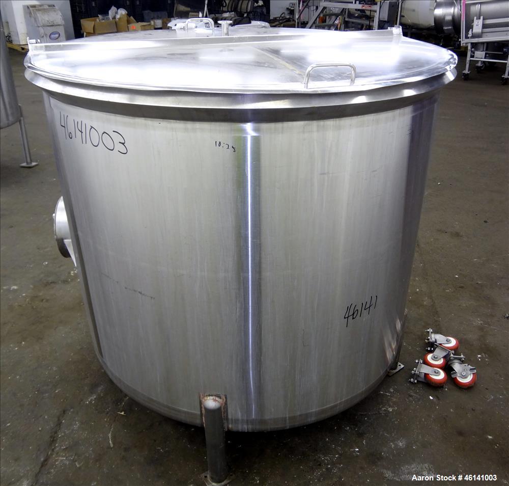 Used Cherry Burrel Tank, Approximately 300 Gallon, 304 Stainless Steel, Vertical. 48" Diameter x 40" straight side. Flat top, sloped bottom. (2) Half hinged top covers. 2" Tri clamp side bottom outle...