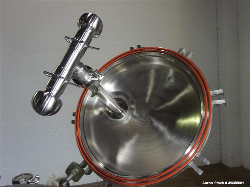 Used Cherry Burrell 700 Liter / 184 gallon Reactor, Stainless Steel.