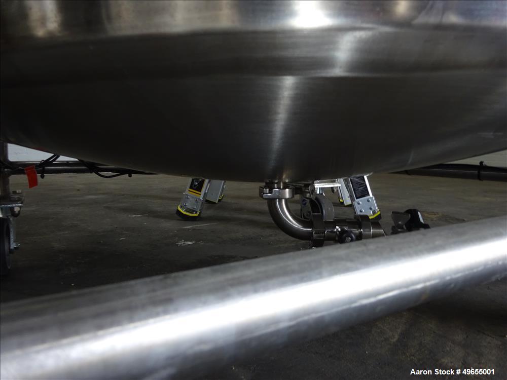 Used Cherry Burrell 700 Liter / 184 gallon Reactor, Stainless Steel.