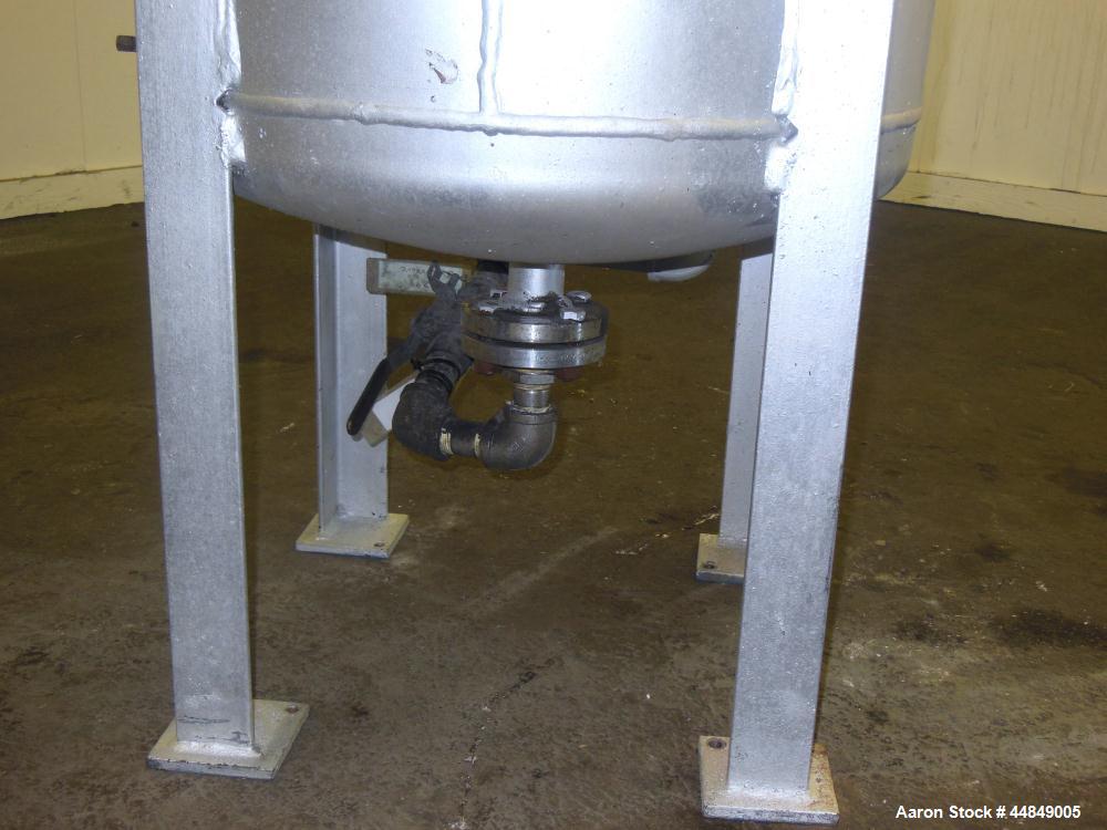 Used Chicago Boiler Company Pressure Tank, 50 Gallon, 304 Stainless Steel, Vertical. 24" Diameter x 24" straight side, dished bolt on top, dished bottom. Internal rated 14.7/122 psi at 365 degrees F....