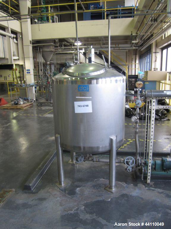 Used DCI tank, 225 gallon s/s atmospheric