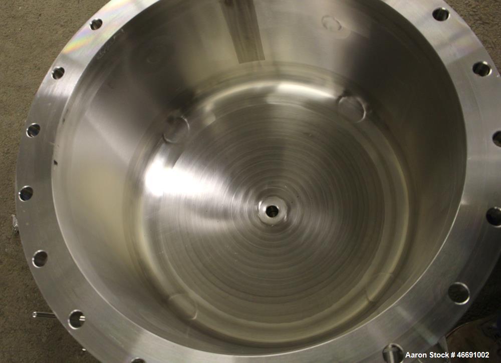 Used DCI Pressure Tank, 60 Liter (15.8 Gallon), 316 Stainless Steel, Vertical.