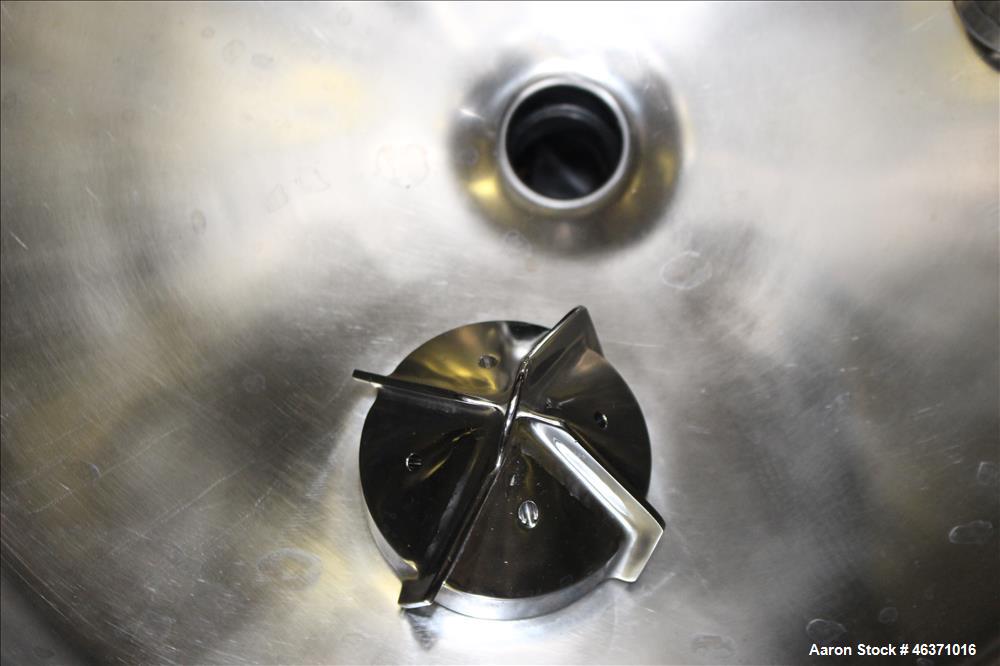 Used DCI Pressure Tank, 22.5 Gallon (85 Liter), 316L Stainless Steel, Vertical. 18" Diameter x 17-3/4" straight side. Clamp down hinged dished top, dish bottom head. Internal rated 50/-15 psi at -20 ...