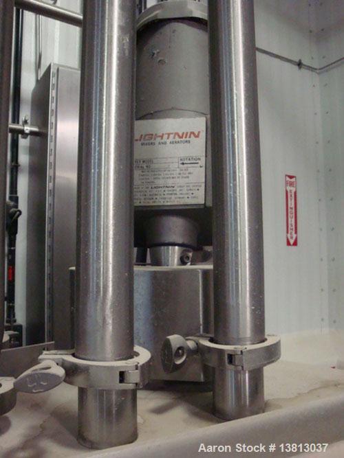 Used-DCI 200 Gallon stainless steel, hot water jacketed, process tank with Lightnin mixer.