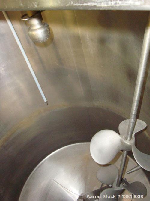 Used DCI 200 Gallon stainless steel, hot water jacketed, process tank with Lightnin mixer.