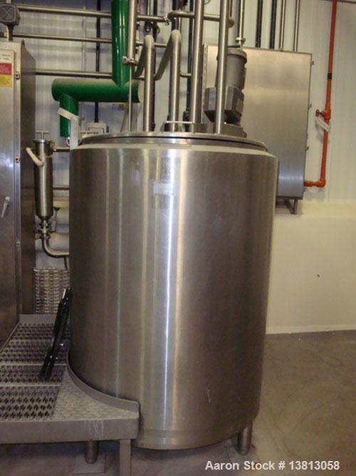 Used-DCI 200 Gallon stainless steel, hot water jacketed, process tank with Lightnin mixer.